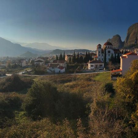 In The Shadow Of Meteora Lejlighed Kalambaka Eksteriør billede