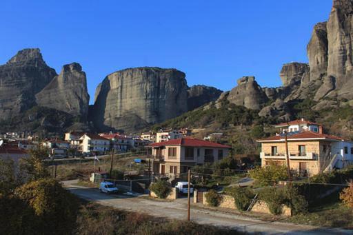 In The Shadow Of Meteora Lejlighed Kalambaka Eksteriør billede