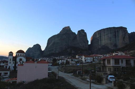 In The Shadow Of Meteora Lejlighed Kalambaka Eksteriør billede